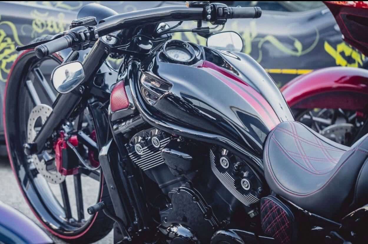 Custom Paint & Trim